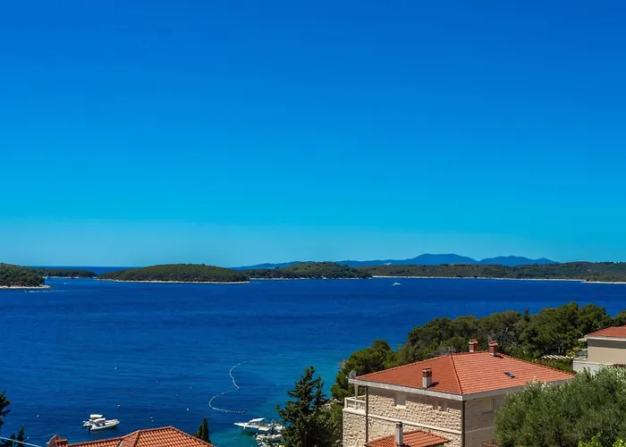 Tia Hvar View Appartement